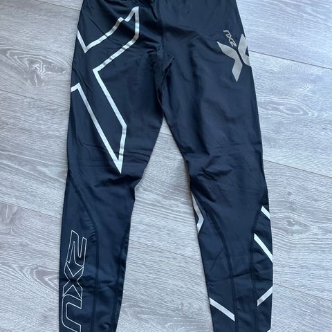 Treningstights fra 2XU