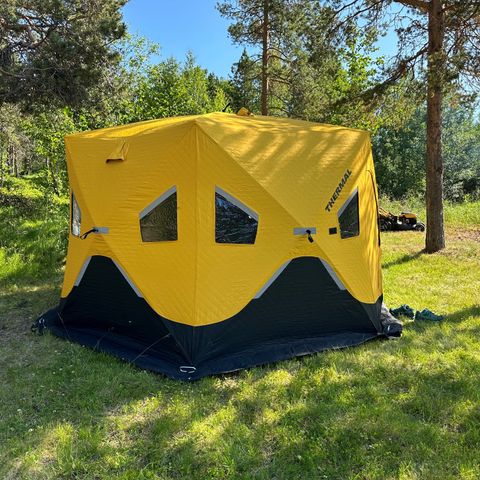 Väinö Bunker XXL isfiske/jakttelt (Utleie)