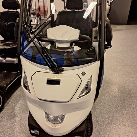 Hepro cabin scooter 2021/2022 Pris 90000
