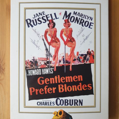 Gentlemen prefer blondes