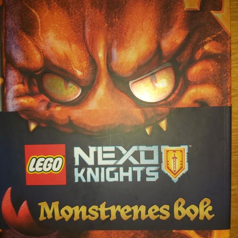 Nexo knights Monstrenes bok