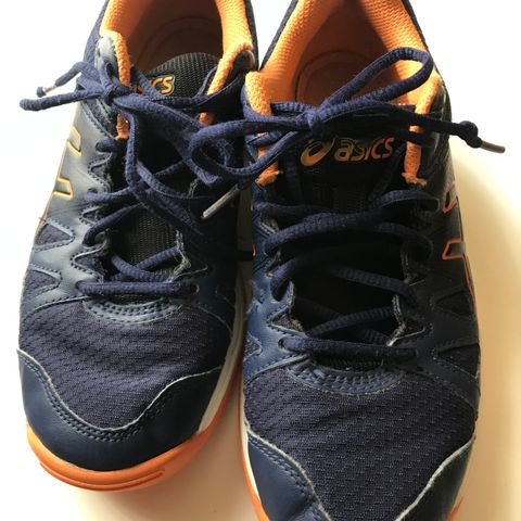 Asics innesko, str. 35