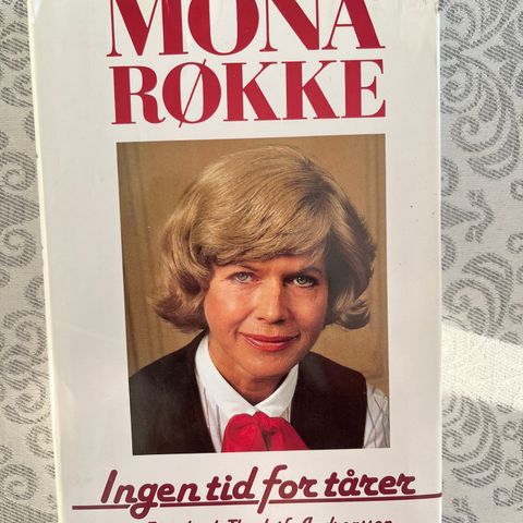 Mona Røkke - Ingen tid for tårer