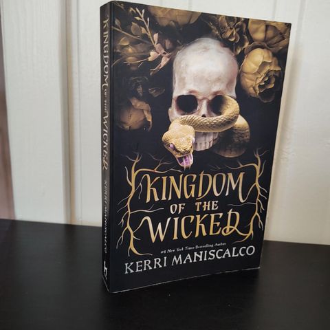 Kingdom of the Wicked, Kerri Maniscalco