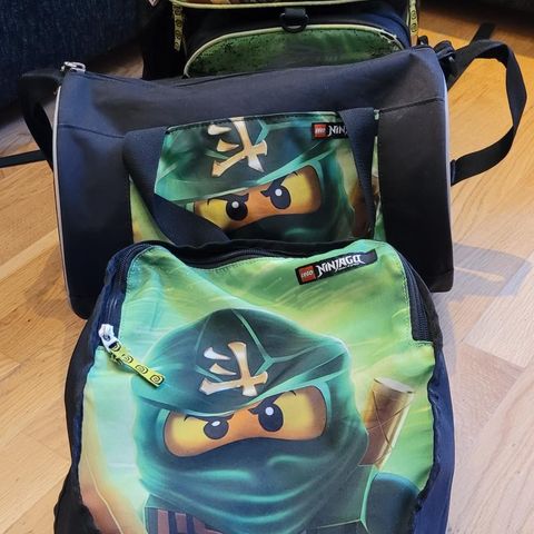 Skolesekk med gymmbag og skobag.