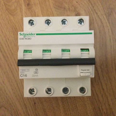 Ny i esken- Schneider Electric jordfeilautomat IC60 RCBO 16A/C 30mA 4P