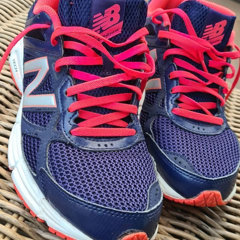 New Balance sko str 40