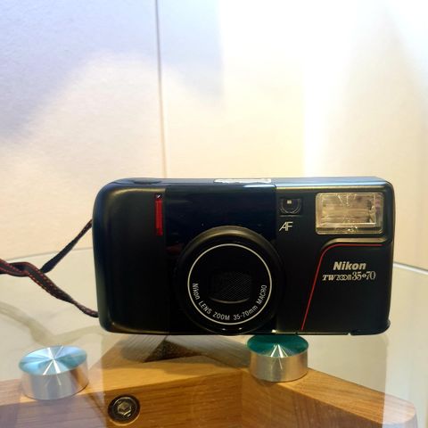 Nikon TW Zoom 35-70mm AF kompaktkamera