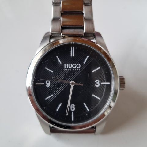 HUGO BOSS KLOKKE