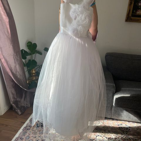 Brudepike kjole