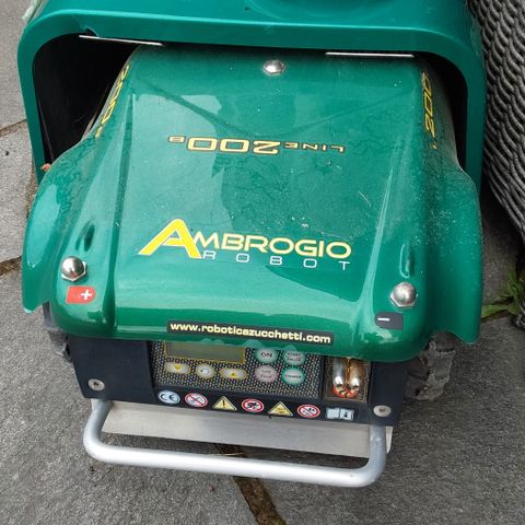 Robotklipper AMBROGIO LINE 200/8