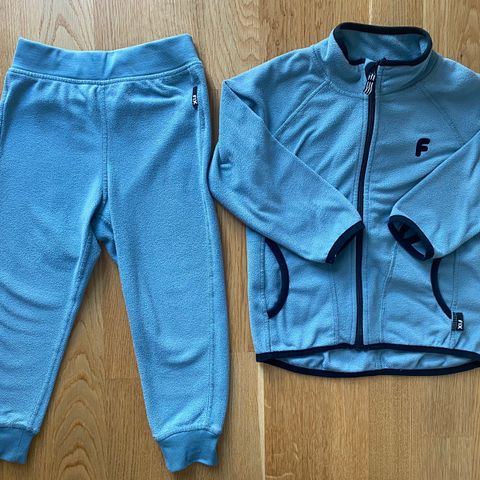 Fleece set FIX fra Lindex str 98