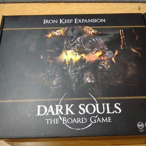 Dark Souls The Board Games 4 Expansions !!! Lite brukt og Ubrukt!