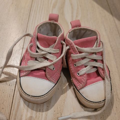 Converse baby mini Chuck Taylor All Stars str 18