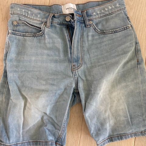 Vailent denim-shorts fra Carlings