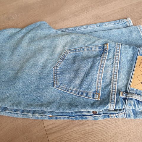 Junkyard jeans 25