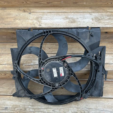 RADIATOR FAN/COOLING FAN 937515- BMW E90