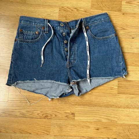 Levi’s 501 shorts