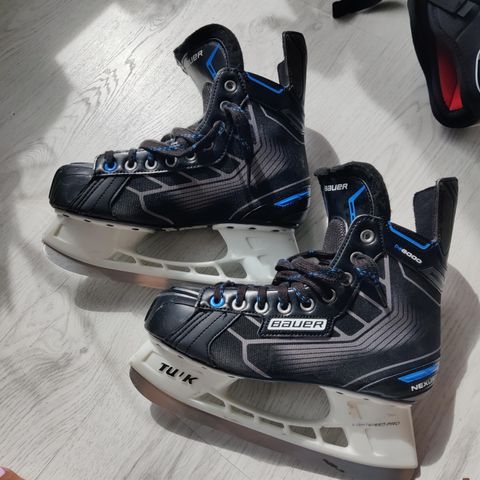 Bauer Nexus N6000 skates. Size 40,5