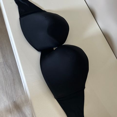 wonderbra 70 H