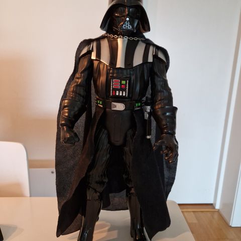 Darth Vader figur ca 50cm høy