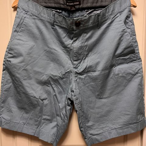 Michael Kors lyseblå shorts (31)