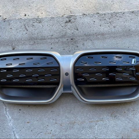 Ny frontgrill til BMW iX3. Mod. 2021-2024.