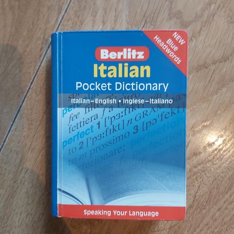 ITALIENSK-ENGELSK-ITALIENSK. Berlitz.