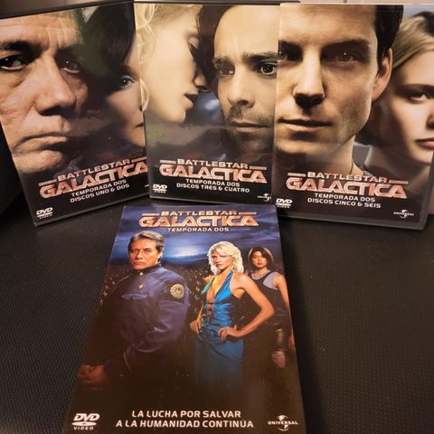 Battlestar Galactica sesong 2