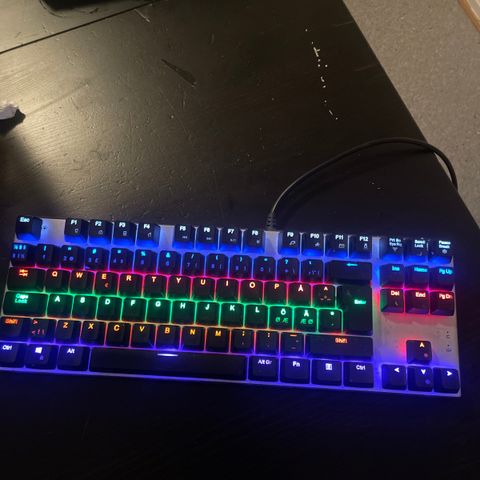 gaming tastatur