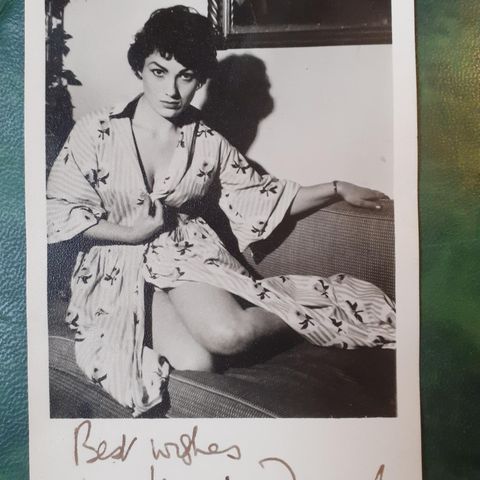 Valerie French signert bilde + brev  fra 1956