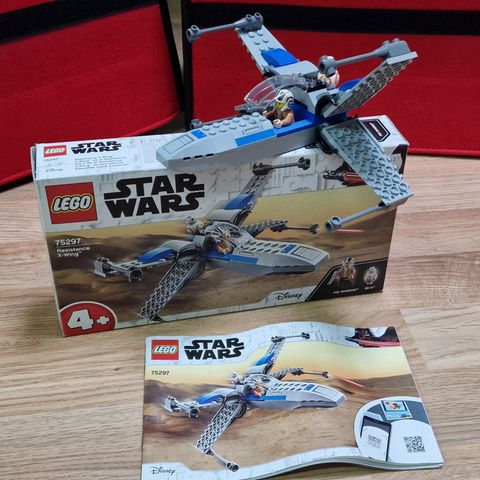 Lego Star Wars 75297 Resistance X-Wing