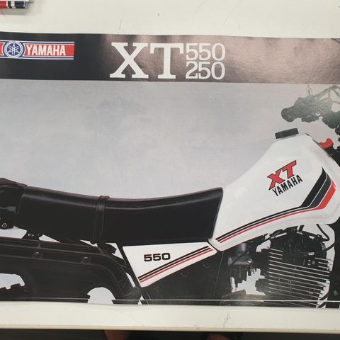 Yamaha XT 250 550 Brosjyre