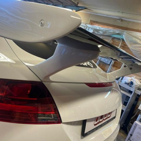 CX Rear Wing til Audi TT 8j til salgs