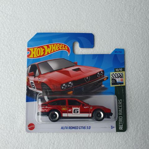 Hot Wheels  Alfa Romeo GTV6 3.0