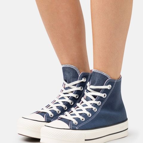 Helt nye converse plattform STRL 38