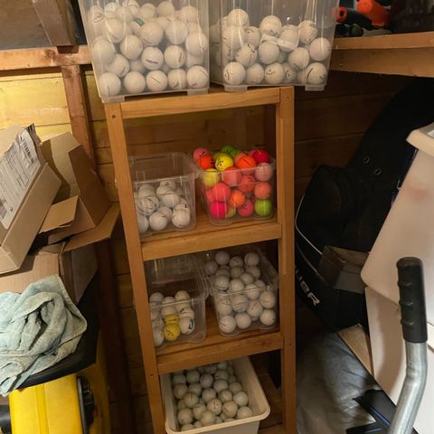 Golfballer til salgs, alt fra de beste til de billigste balleneu