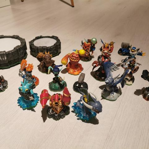 Skylander giants figurer + spill NY PRIS