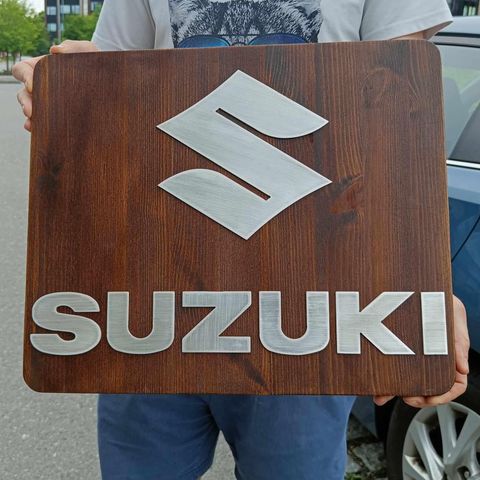 Suzuki skilt