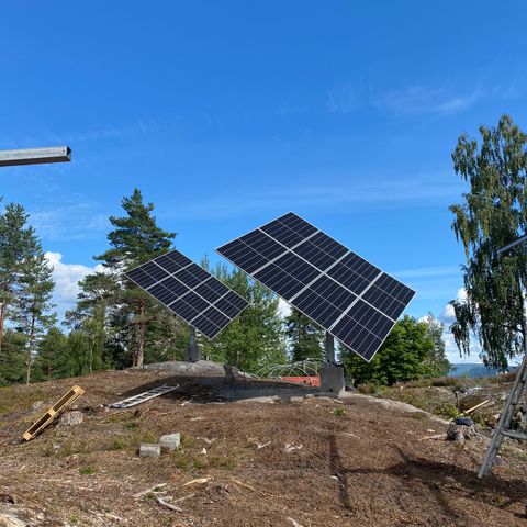 Solfølgertårn - Suntracker - Solcelle panel for 8/10 solc.panel. Inkl. styring