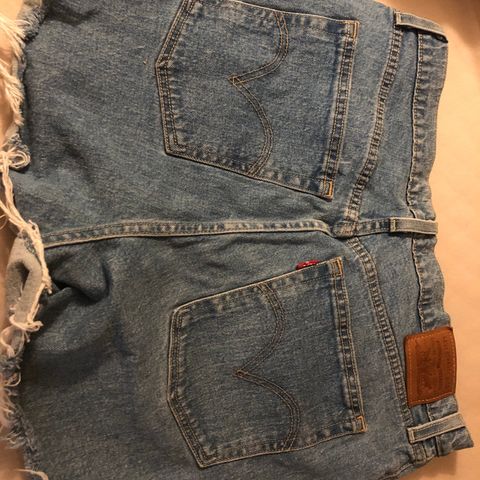 Levis shorts