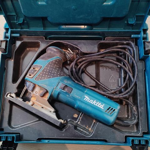 Makita stikksag 4351FCTJ