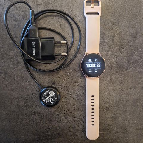 Lite brukt samsung galaxy watch 2