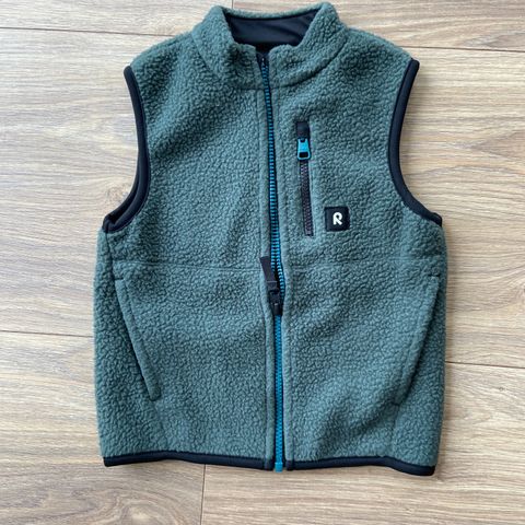 Reima vest