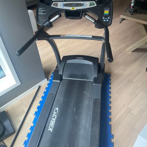 Cybex 530T Pro+ Tredemølle