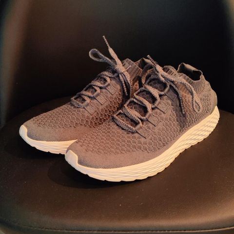 NOBULL DIAMOND KNIT RUNNER Dark grey str 44,5 joggesko