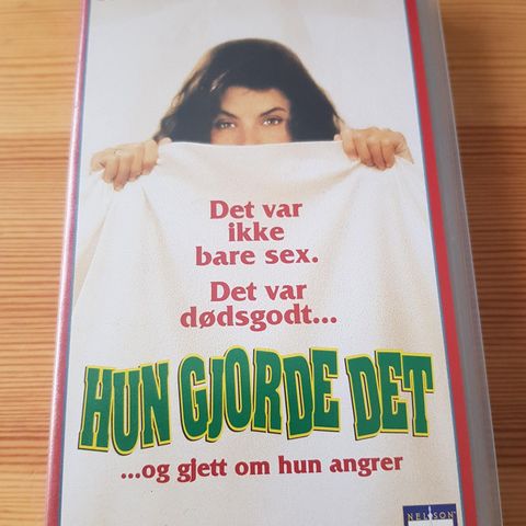 Hun gjorde det med Kirstie Alley vhs