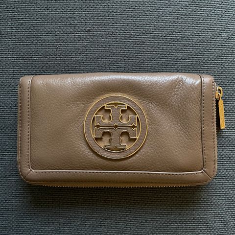 Stor Tory Burch lommebok