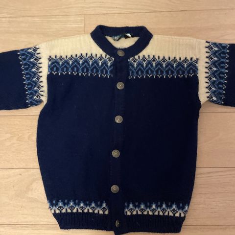 Dale of Norway strikkejakke/ cardigan str XS