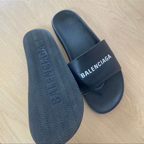 balenciaga slippers str 43